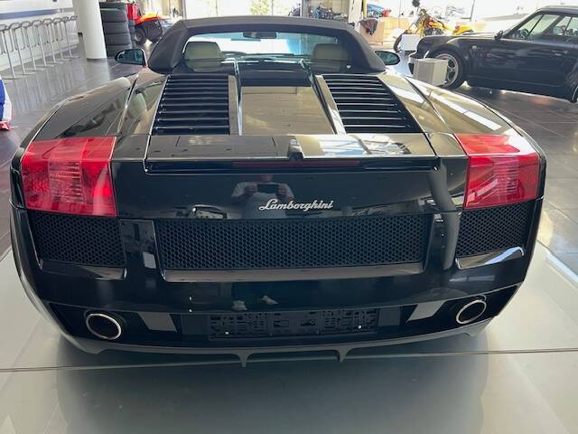 Bild 12/13 von Lamborghini Gallardo Spyder (2006)