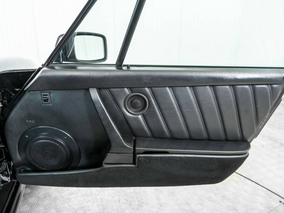 Bild 34/50 von Porsche 911 SC 3.0 (1982)