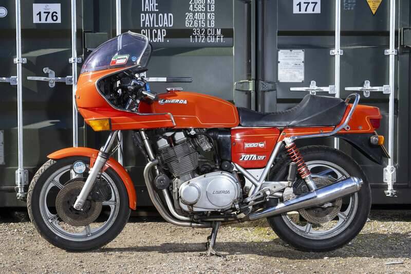 Immagine 2/22 di Laverda Jota 1000 (1982)