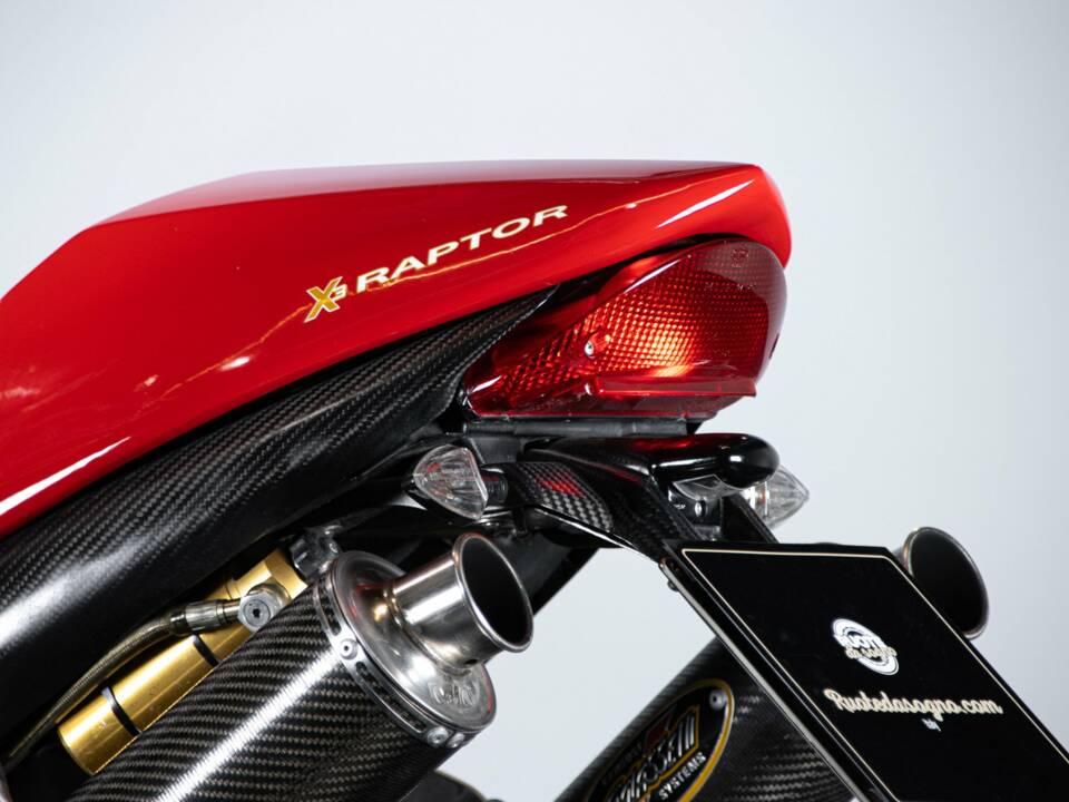 Immagine 8/50 di Cagiva DUMMY (2003)