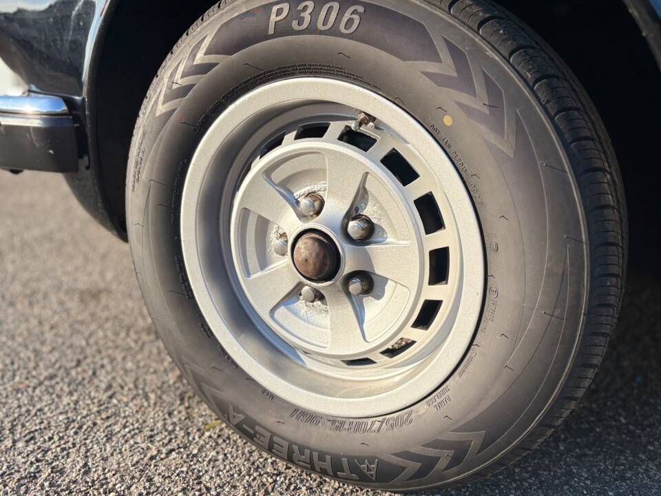 Image 15/19 of Jaguar XJ 6 4.2 (1979)