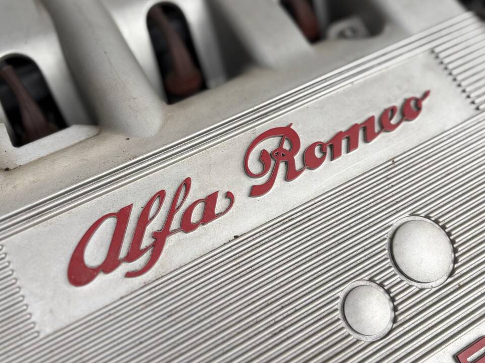Image 11/26 of Alfa Romeo GTV 1.8 Twin Spark (1999)
