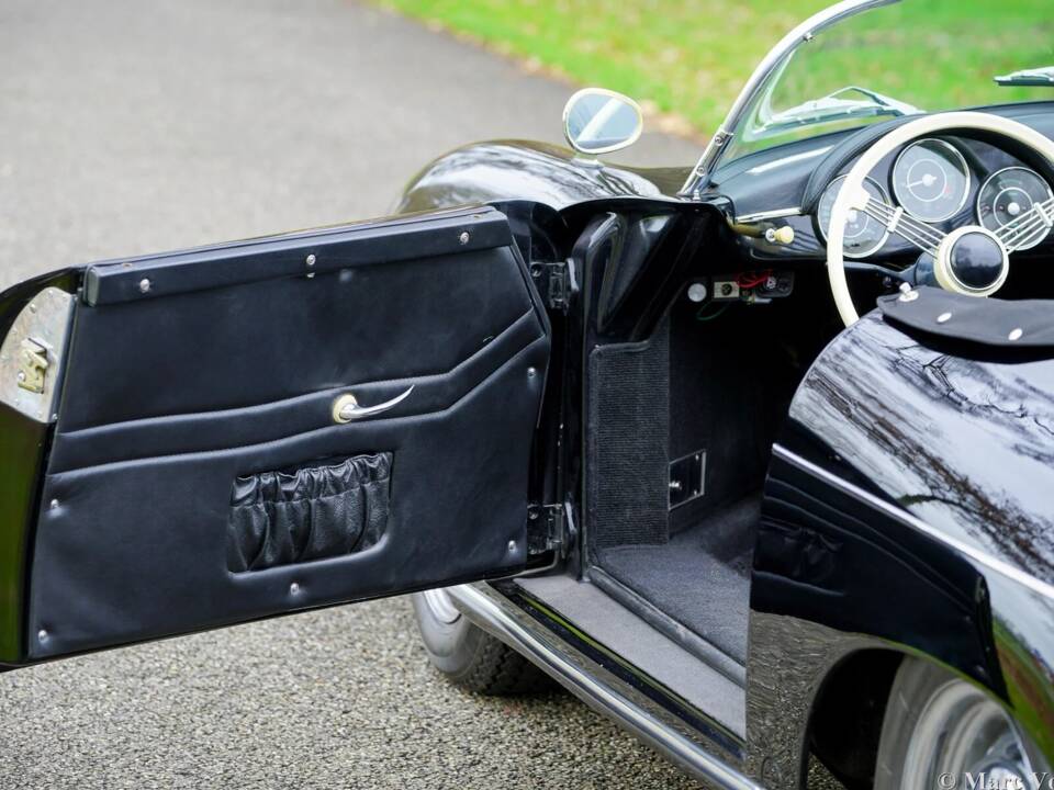 Image 5/49 of Porsche 356 C 1600 (1965)