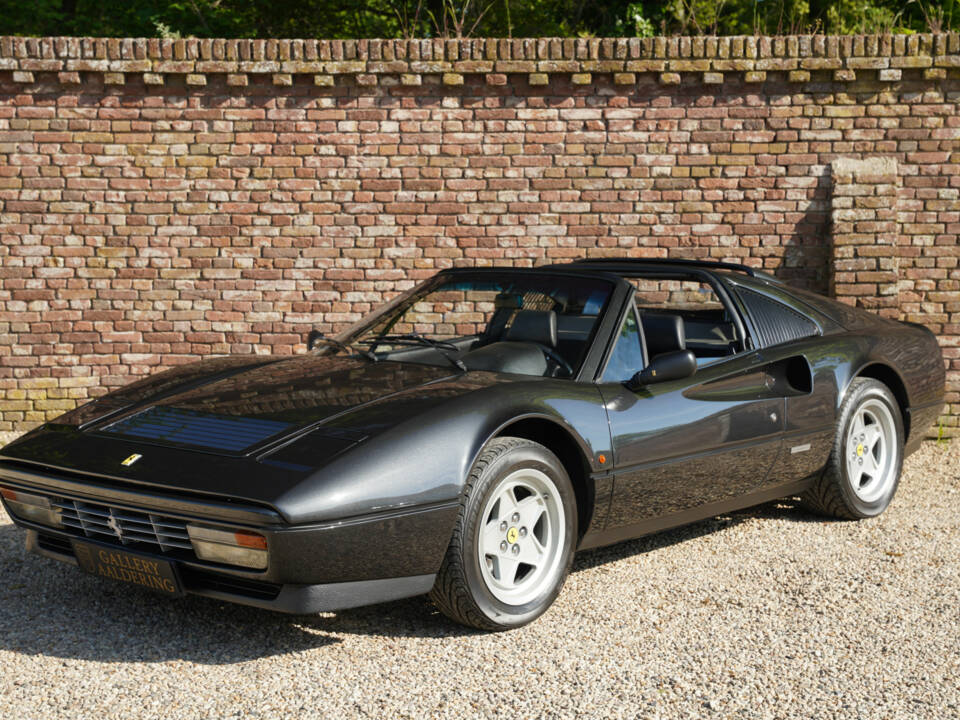 Image 1/50 of Ferrari 328 GTS (1987)