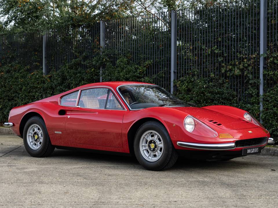 Bild 2/31 von Ferrari Dino 246 GT (1972)