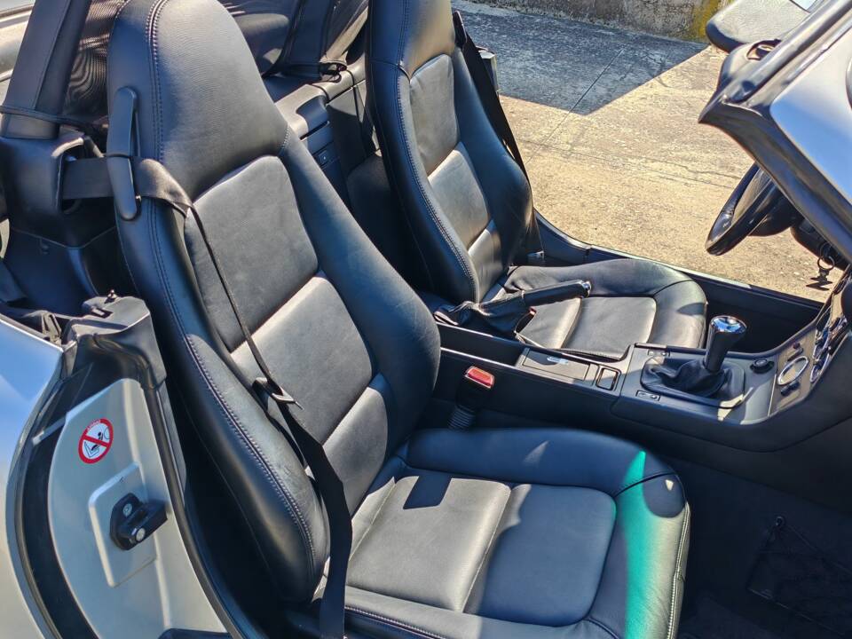 Bild 17/22 von BMW Z3 1.9 (1997)