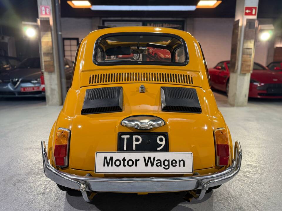 Image 34/76 de FIAT 500 L (1970)