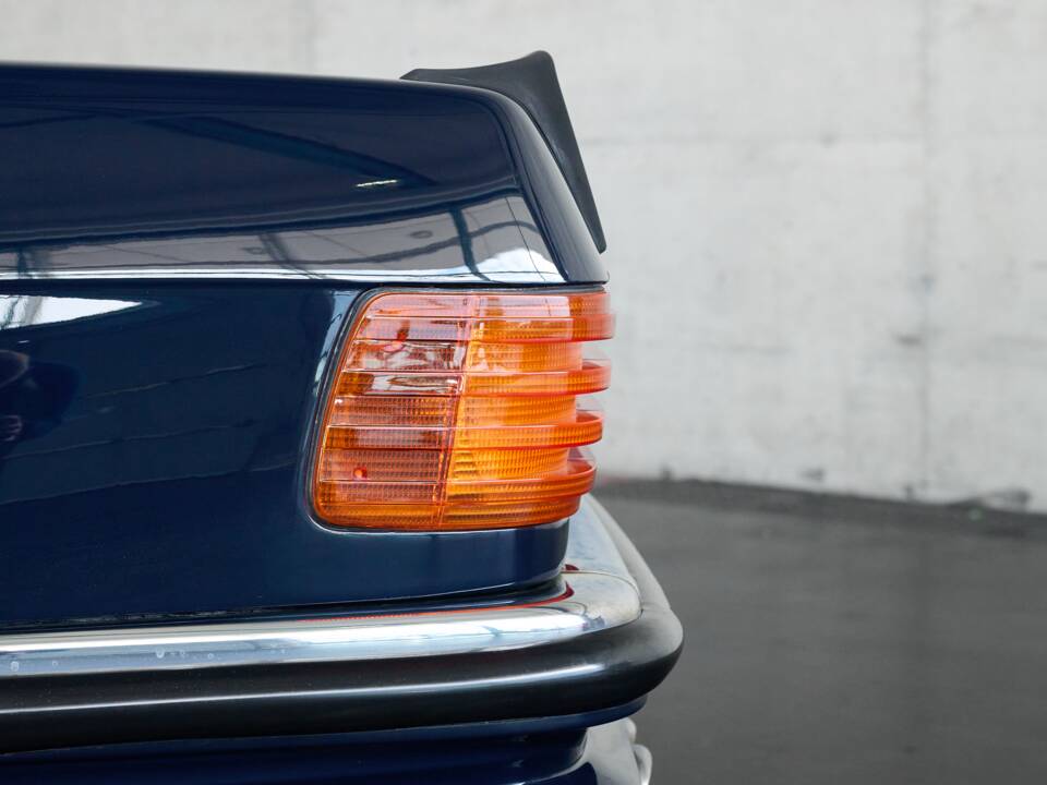 Image 8/50 de Mercedes-Benz 420 SL (1988)