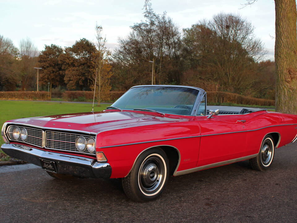 Imagen 10/20 de Ford Galaxie 500 (1968)