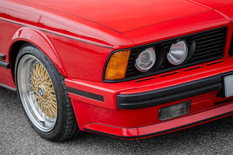 Image 17/50 of BMW M 635 CSi (1989)