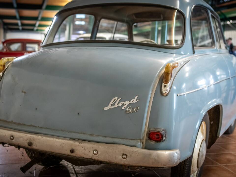 Bild 5/19 von Lloyd LP 600 (1957)