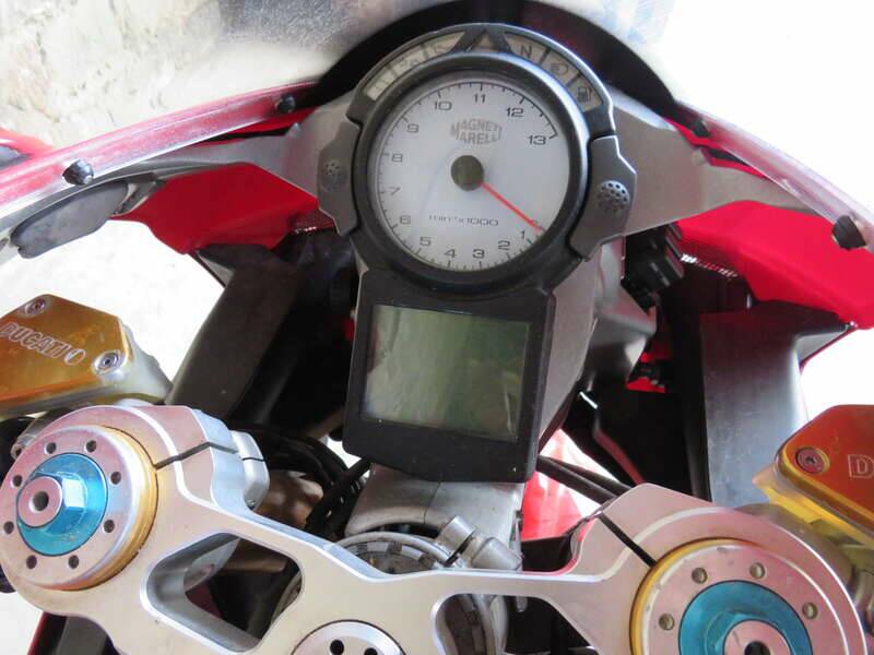 Bild 12/42 von Ducati DUMMY (2002)