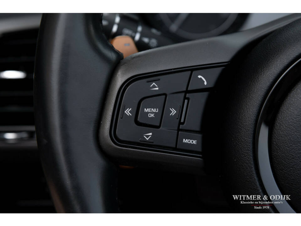 Image 13/38 of Jaguar F-Type S (2014)
