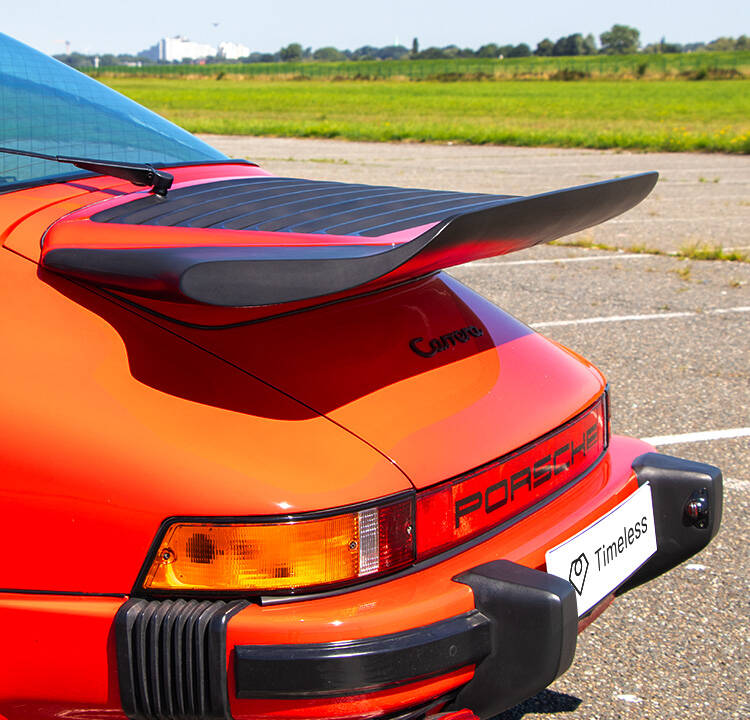 Imagen 8/35 de Porsche 911 Carrera 3.2 (1985)