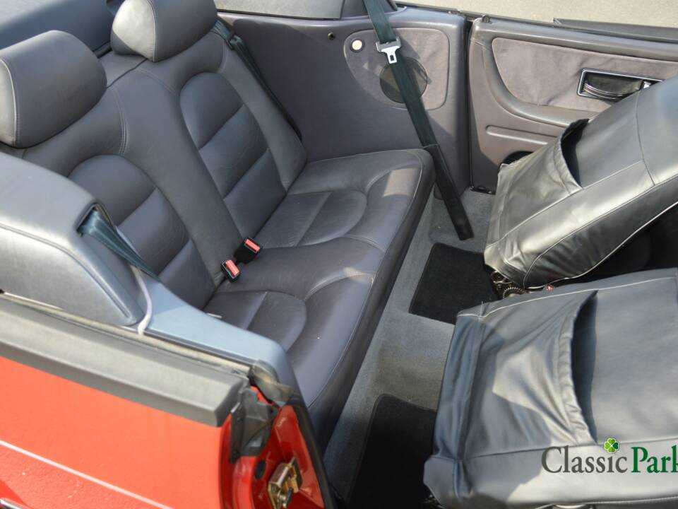 Bild 35/50 von Saab 900 2.0i 16V (1993)