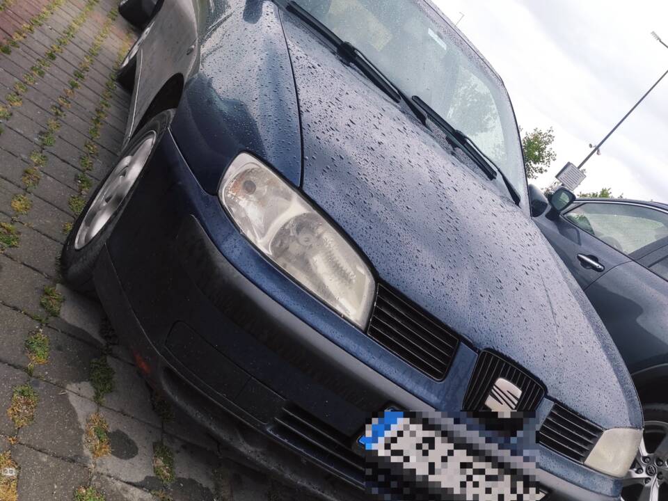 Imagen 19/25 de SEAT Ibiza II 1.9 TDI (1999)