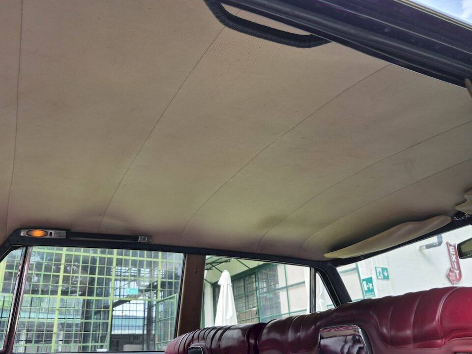 Bild 35/47 von FIAT 2300 (1961)