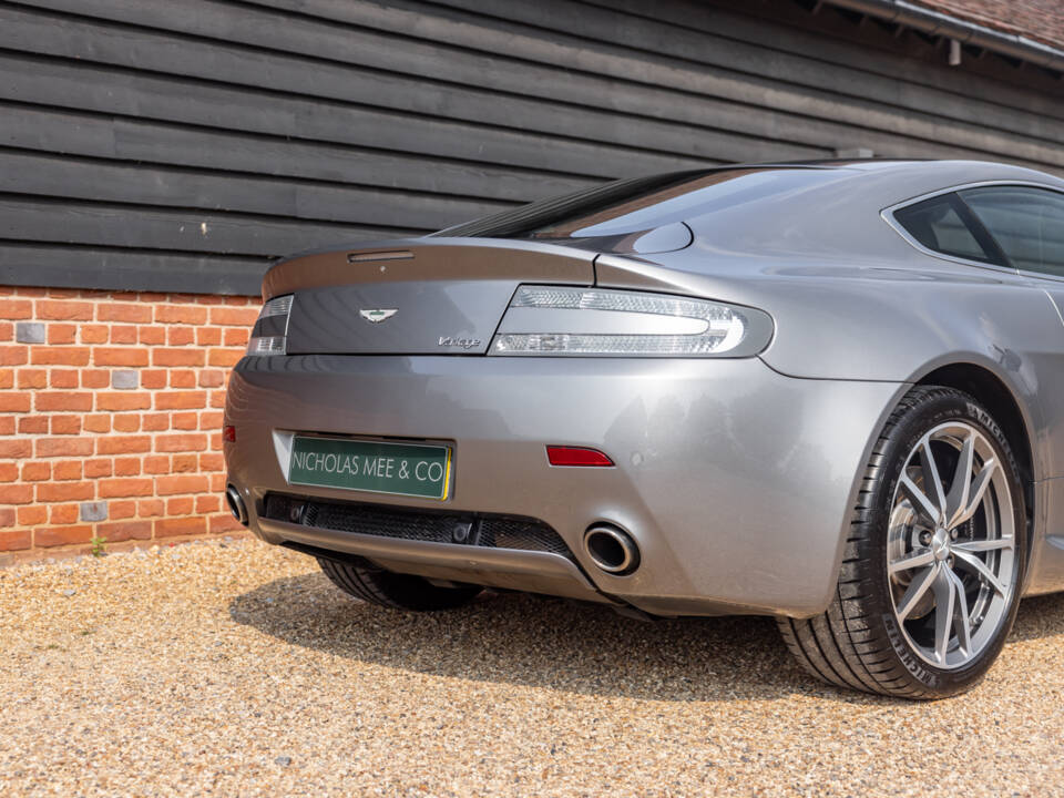 Bild 59/64 von Aston Martin V8 Vantage (2010)