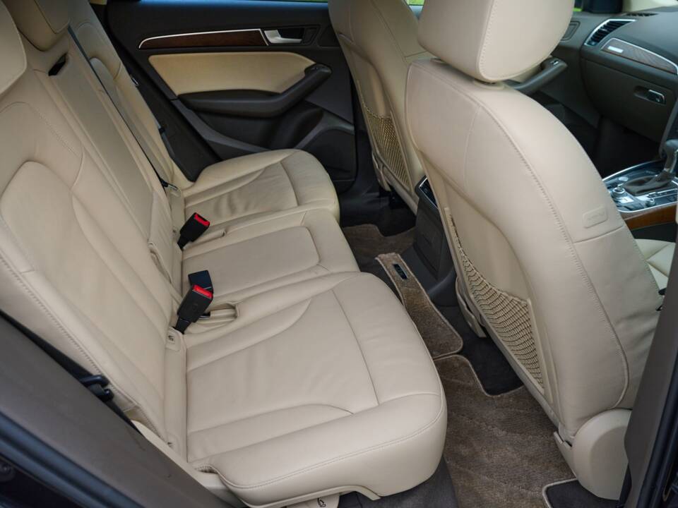 Image 48/50 de Audi Q5 3.0 TFSI (2013)