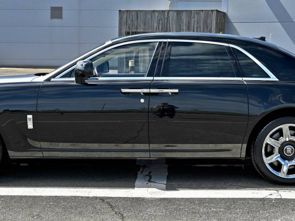Immagine 8/50 di Rolls-Royce Ghost (2010)