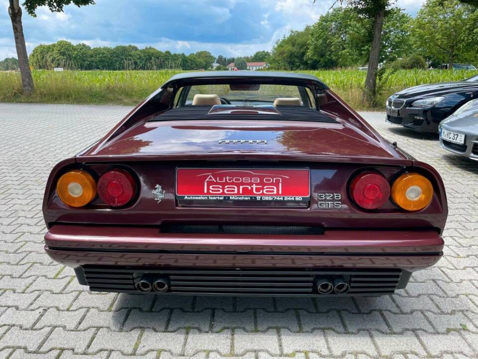 Afbeelding 10/20 van Ferrari 328 GTS (1989)