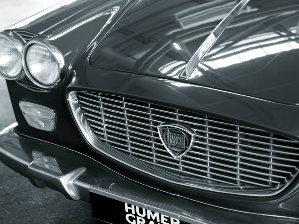 Image 43/50 of Lancia Flavia 1800 (1965)