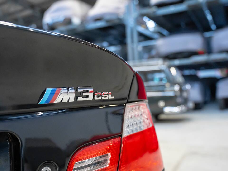 Imagen 18/50 de BMW M3 CSL (2004)
