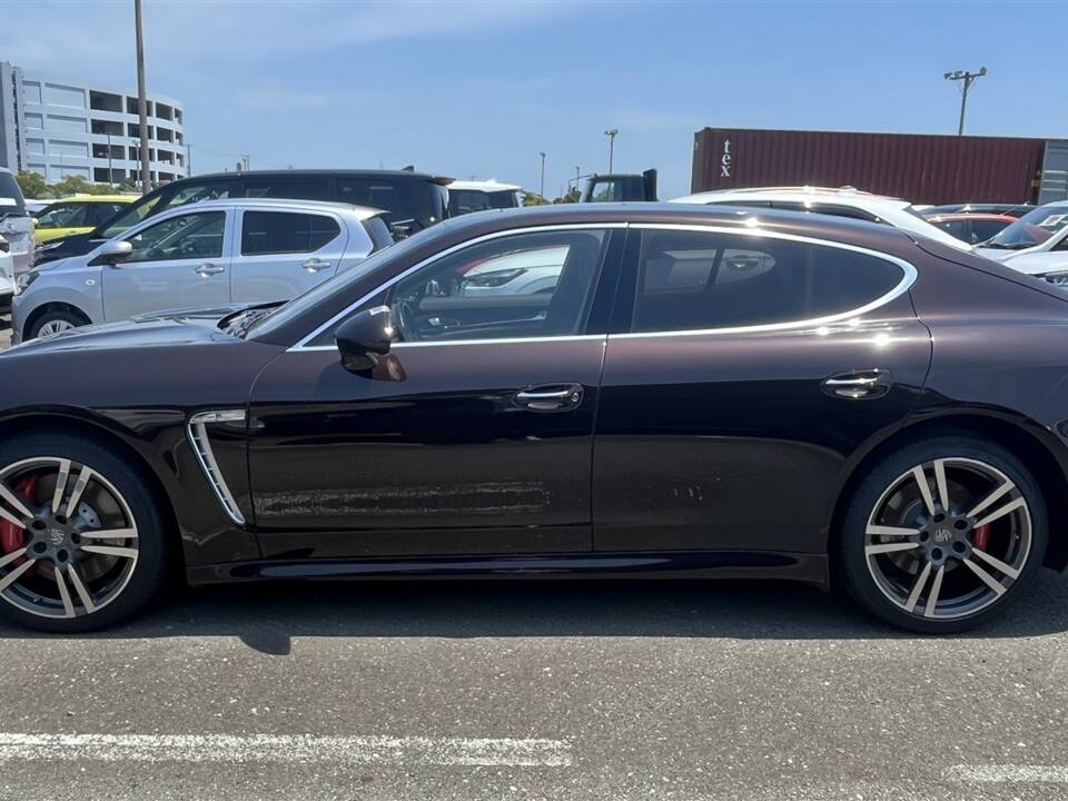 Image 3/91 of Porsche Panamera Turbo (2009)