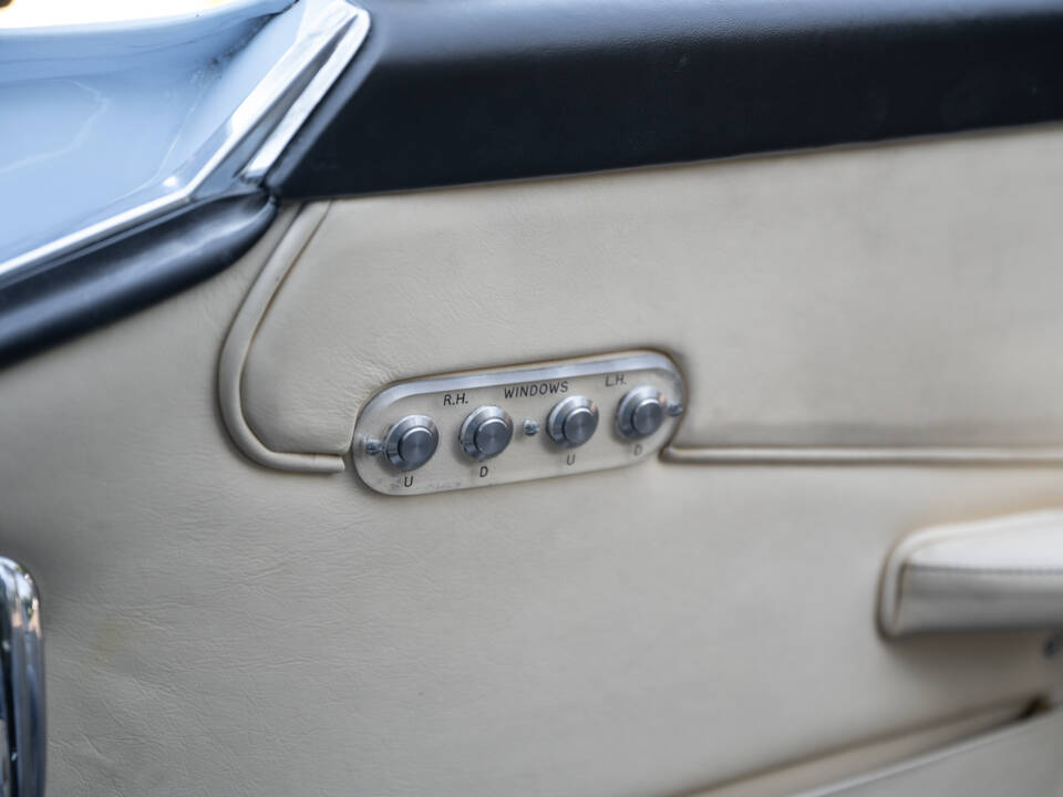 Bild 45/56 von Aston Martin DB 4 (1958)