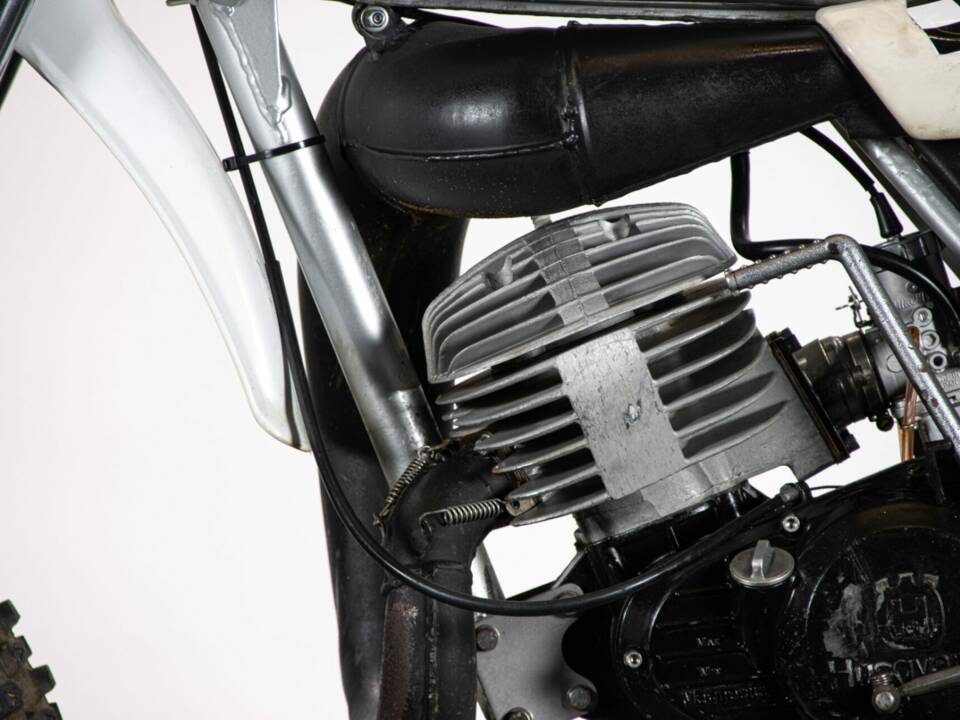 Immagine 20/48 di Husqvarna CR 250 (1983)
