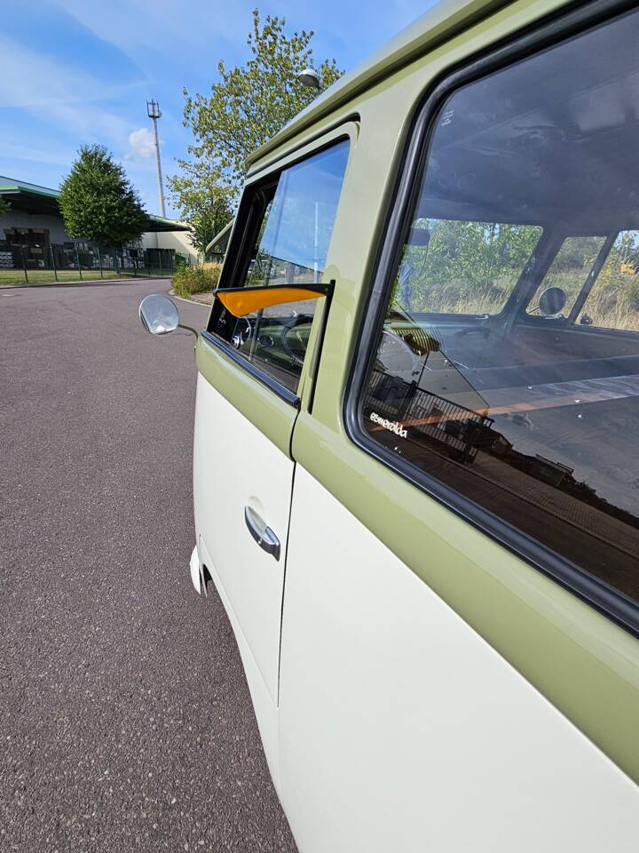 Image 7/30 of Volkswagen T1 Samba 1.2 (1959)