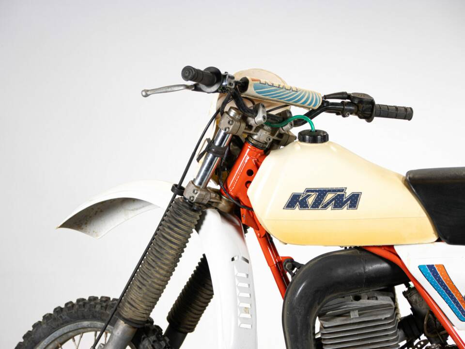 Image 16/41 of KTM GS 250 (1981)