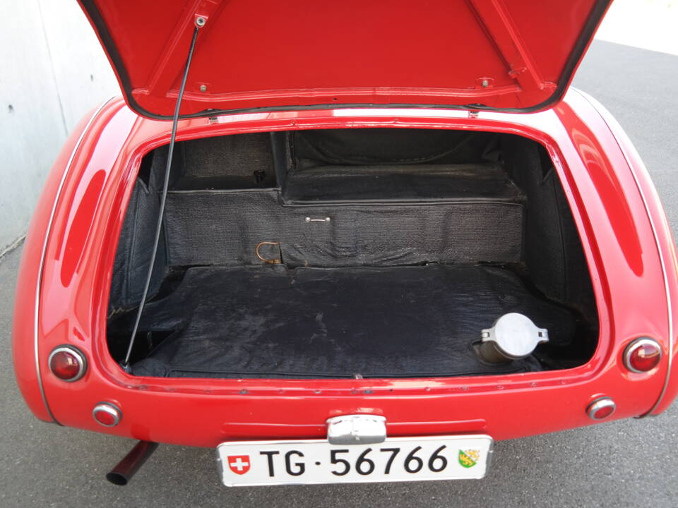 Image 10/14 of Austin-Healey 100&#x2F;4 (BN1) (1954)