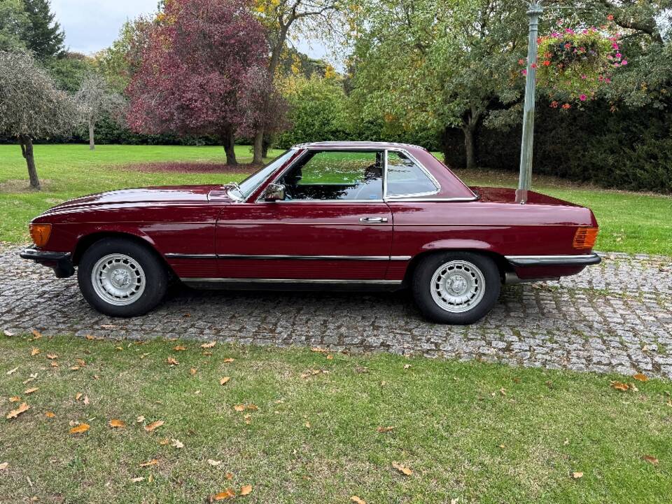 Immagine 6/29 di Mercedes-Benz 280 SL (1985)