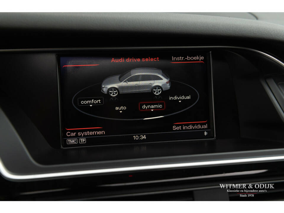 Image 24/32 of Audi RS4 Avant (2014)