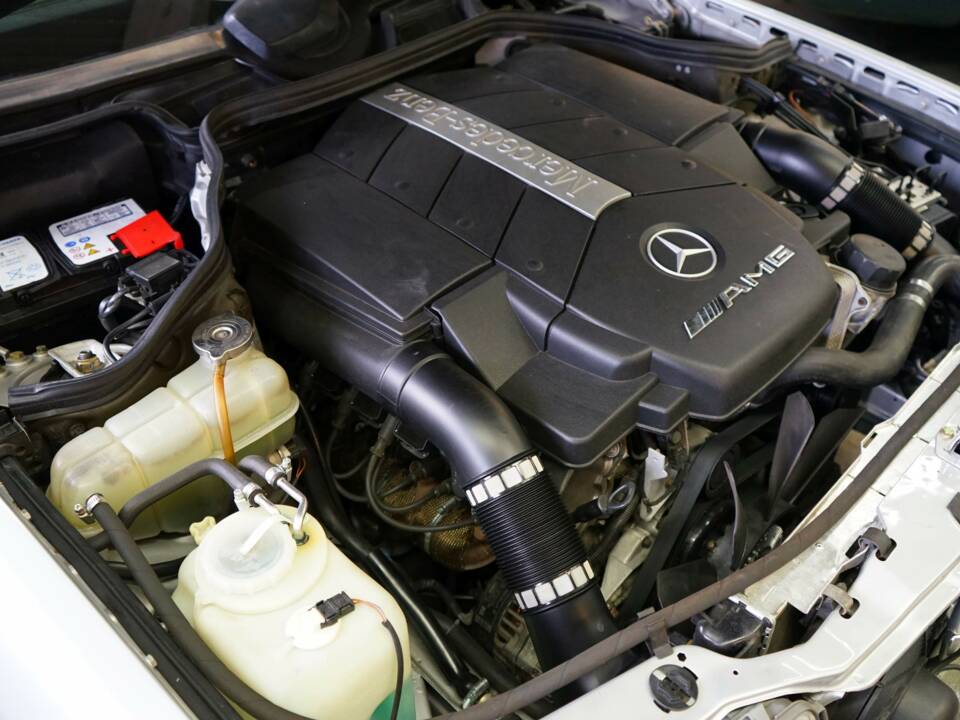 Image 37/68 de Mercedes-Benz E 320 "Final Edition" (1997)