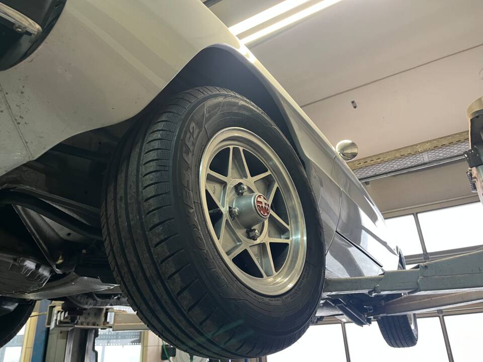 Immagine 76/88 di Alfa Romeo 1750 Spider Veloce (1971)