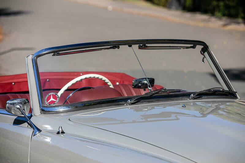 Image 29/46 of Mercedes-Benz 190 SL (1960)