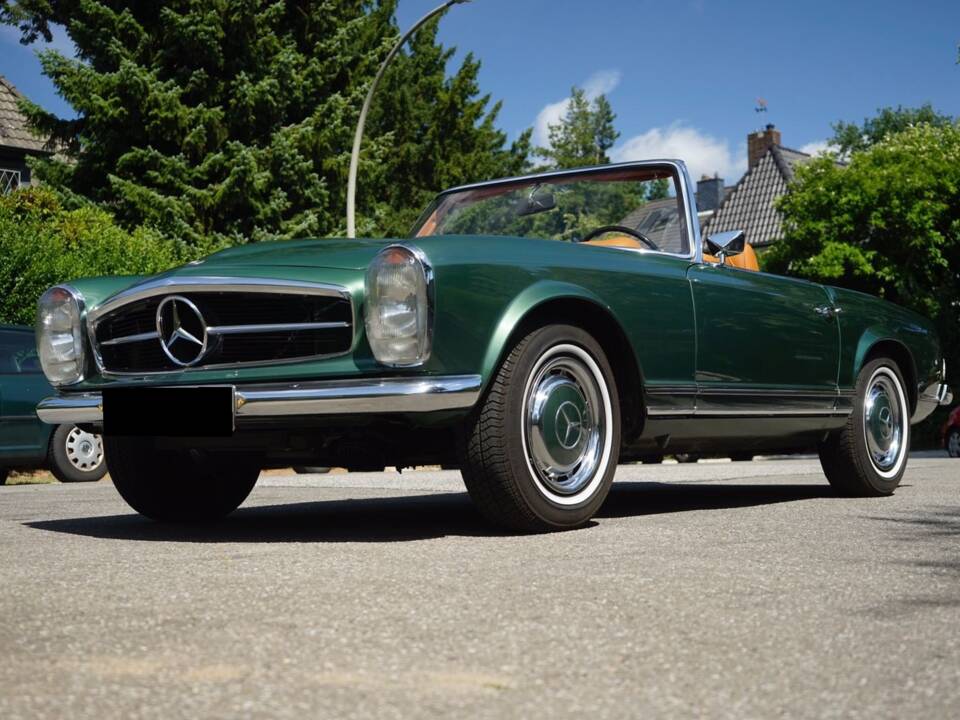 Image 1/7 of Mercedes-Benz 280 SL (1969)