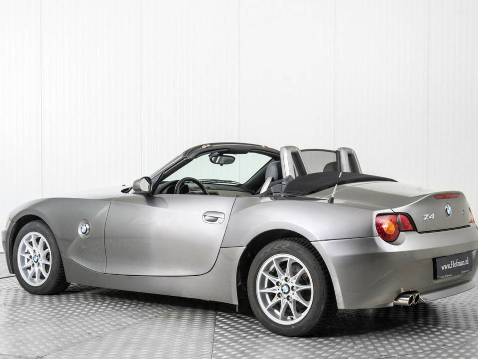 Bild 6/50 von BMW Z4 2.5i (2004)