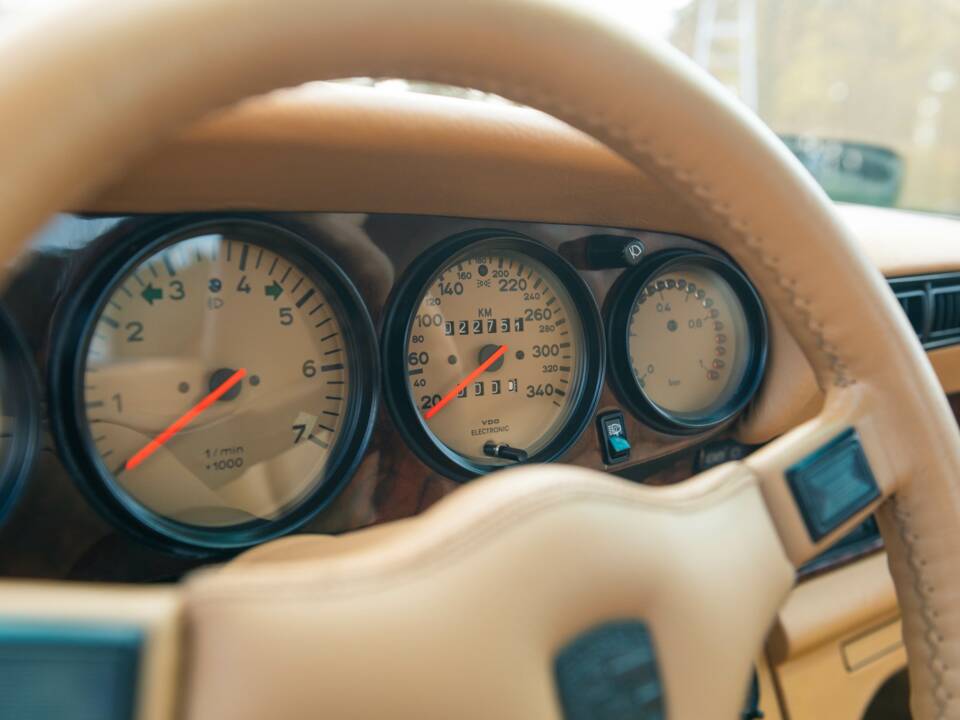 Bild 17/33 von Porsche 911 Turbo 3.3 Flachbau (1985)