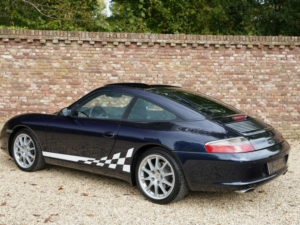 Image 43/50 of Porsche 911 Carrera (2003)