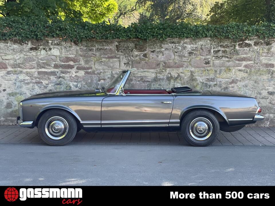 Image 4/15 of Mercedes-Benz 230 SL (1964)