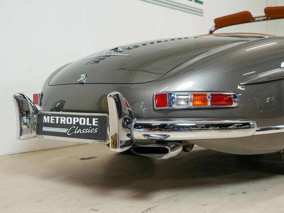 Immagine 36/48 di Mercedes-Benz 300 SL Roadster (1959)