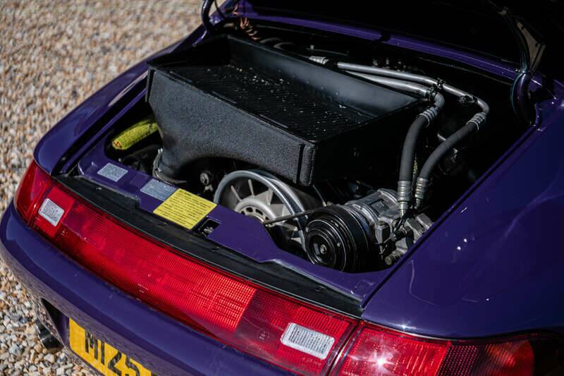 Image 28/50 of Porsche 911 Turbo (1995)