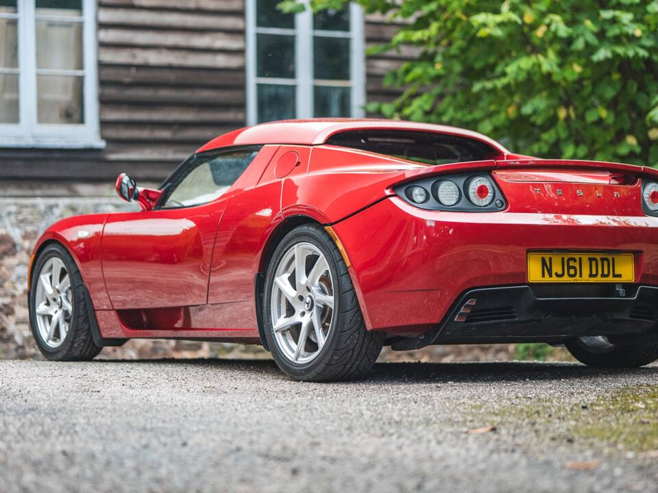 Image 3/50 de Tesla Roadster (2011)