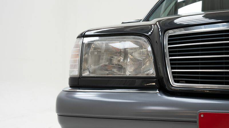 Bild 7/15 von Mercedes-Benz S 320 (1995)