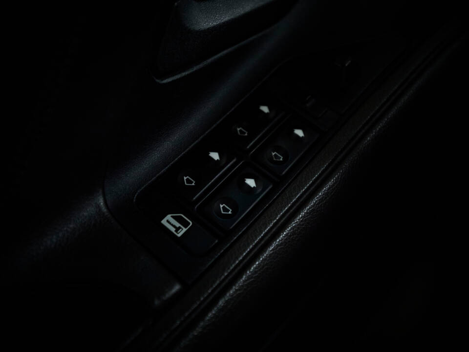 Image 53/81 de BMW 850i (1991)