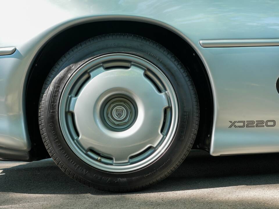 Bild 49/50 von Jaguar XJ 220 (1993)