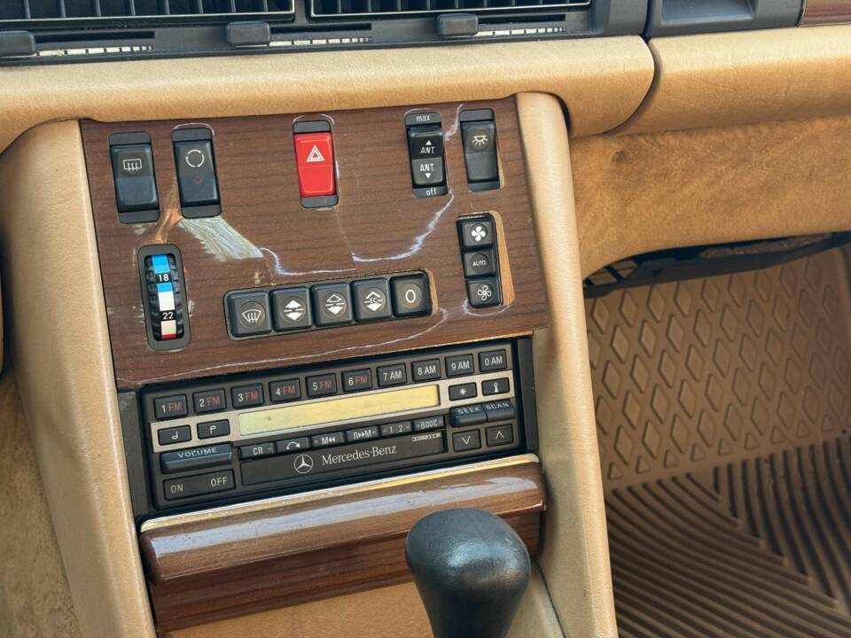 Imagen 14/26 de Mercedes-Benz 300 SDL (1987)